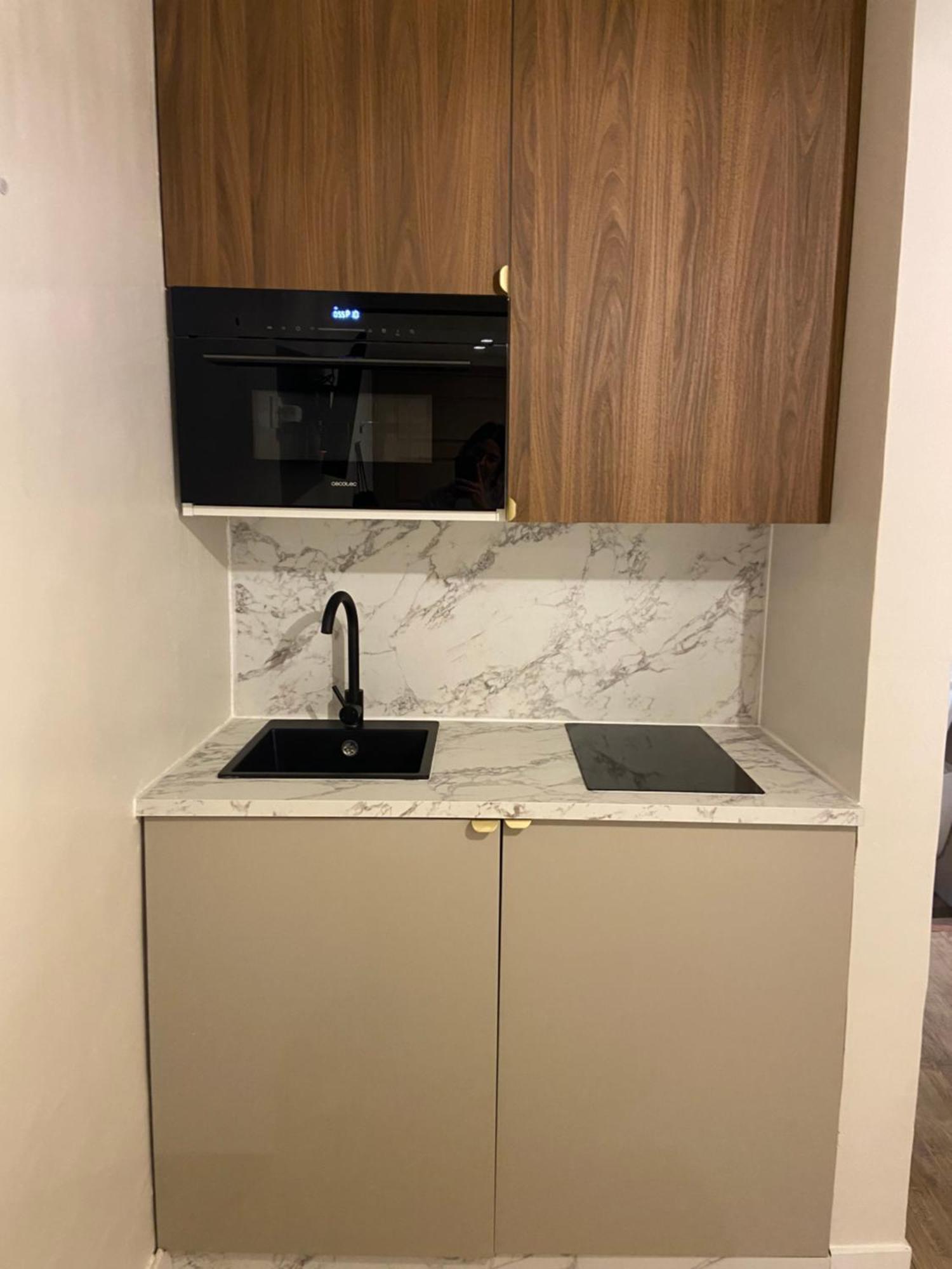 Hyper Centre Apartment