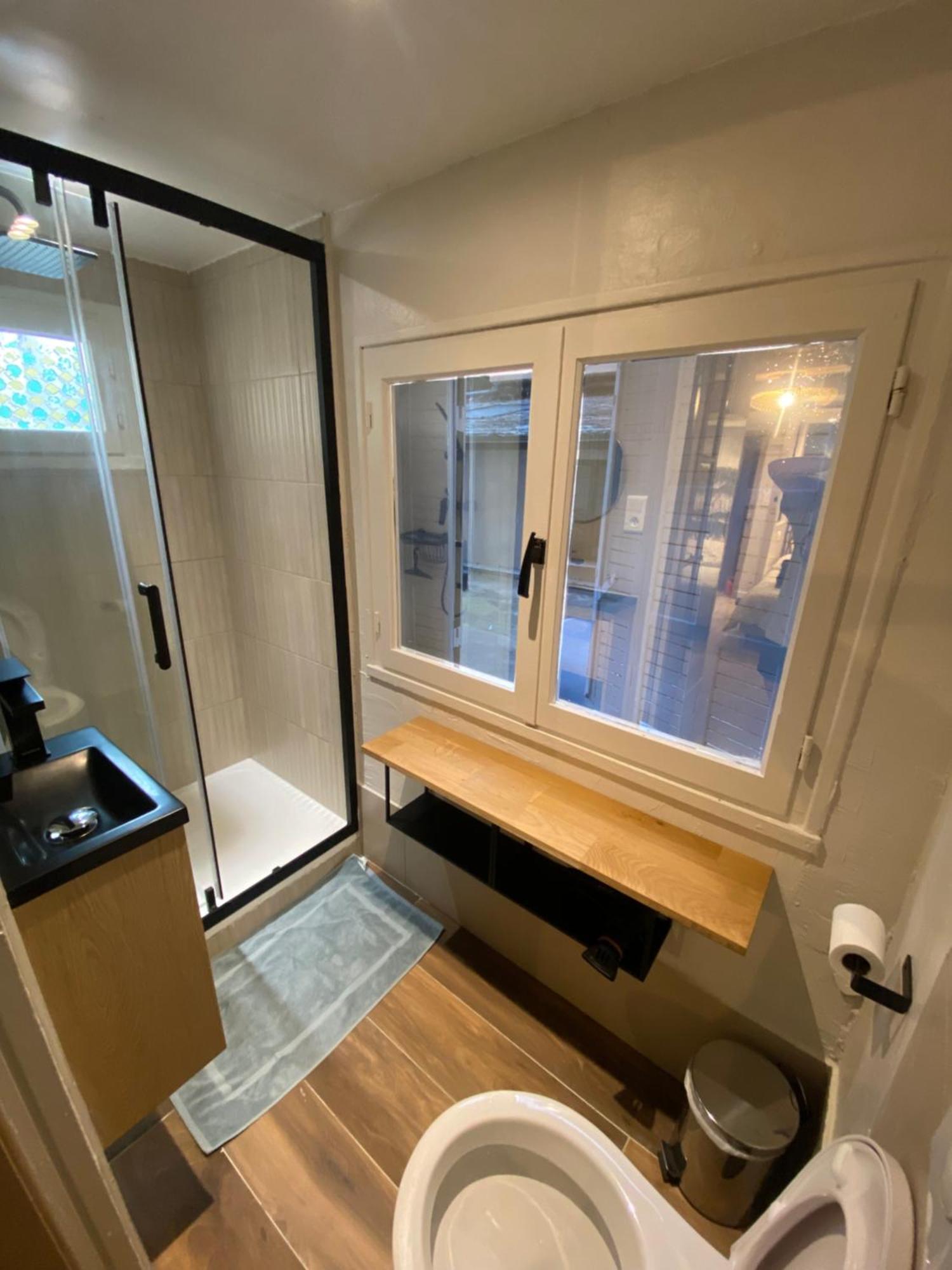 Hyper Centre Apartment